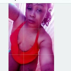 Meet your Posher, Clare